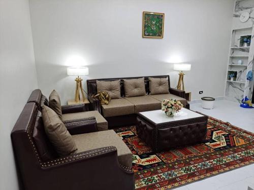 Khlong Tan Apartment | Modern 2 bedroom & Kitchen - Prime Sukhumvit - BTS MQuartier Phrom Phong