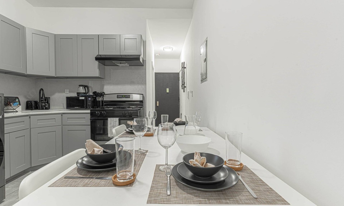 Queens Apartment | Modern 2BR Near LaGuardia & Subways