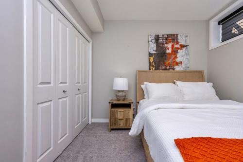 Silverado Apartment | Modern 2BR Suite Near CTrain