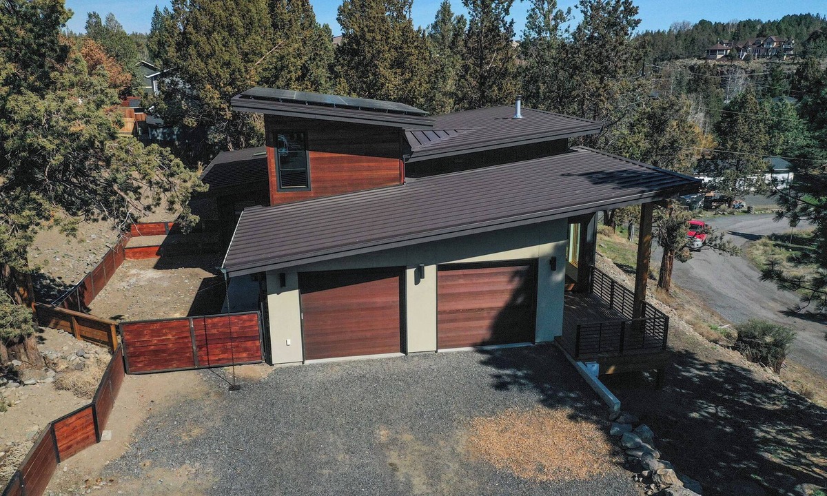 Bend House | Modern 3-bedroom house with WiFi, AC in Bend/Tumalo