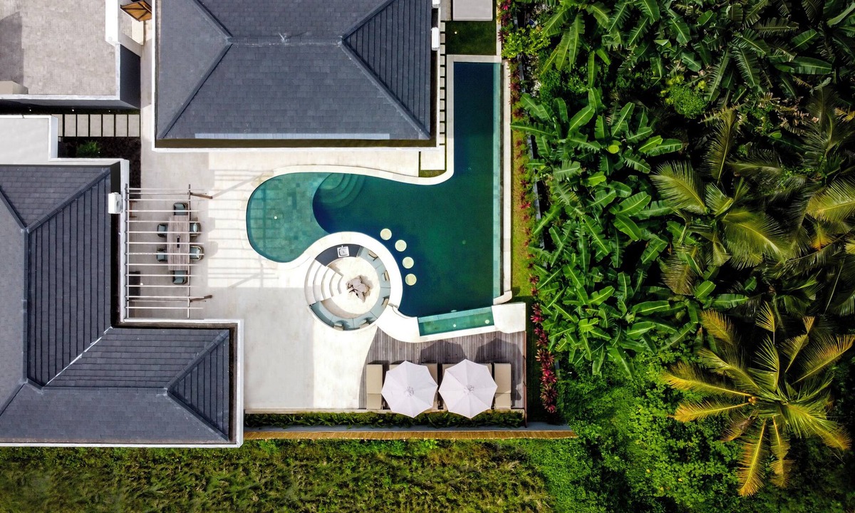 Pengosekan Villa | Modern 3-bedroom villa with pool between rice paddies and jungle