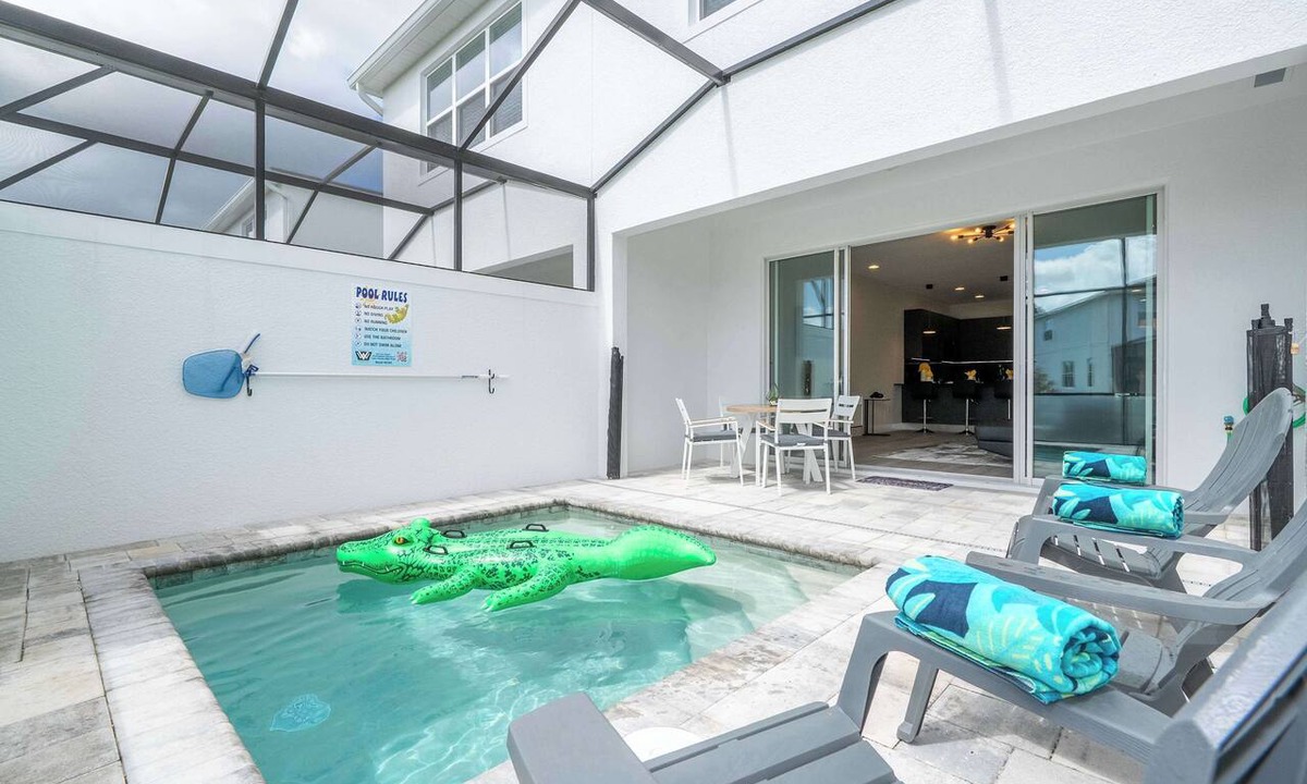 Four Corners Condo | Modern 3Bd Screened Pool at Serenity Resort 17322
