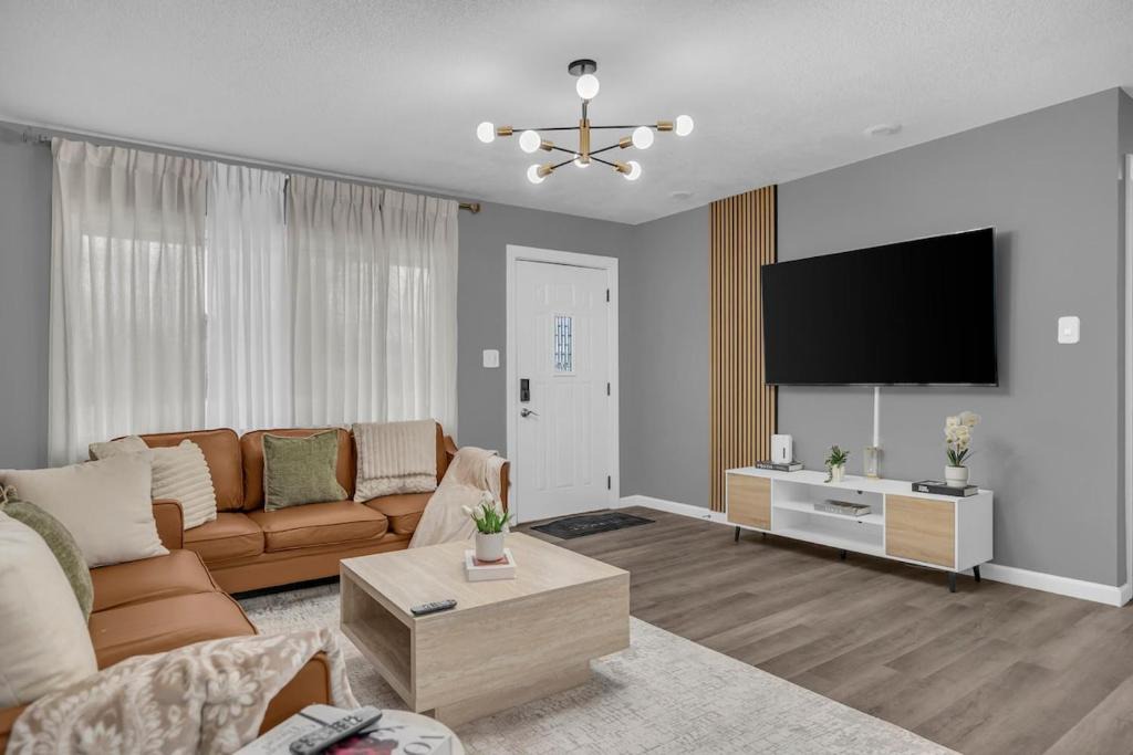 Decatur Apartment | Modern 3BR Home Quiet Area Family Friendly