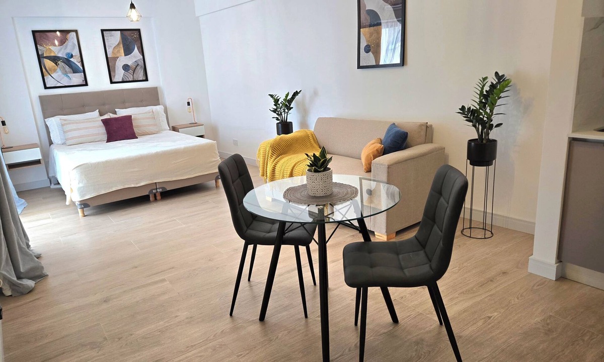 Abasto Apartment | Modern 475 Sq Ft Studio Rooftop Pool Gym Secure Central Location
