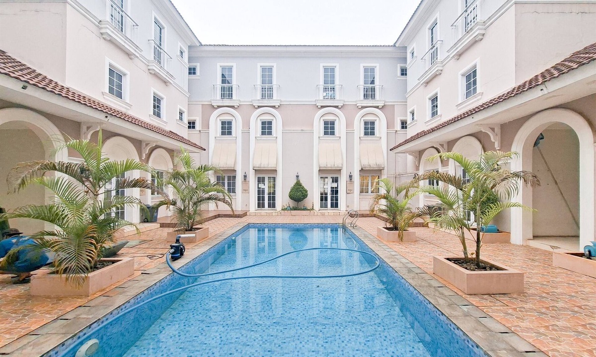 Pagedangan Apartment | Modern 4Br Apartment At Guest House Vanya Park