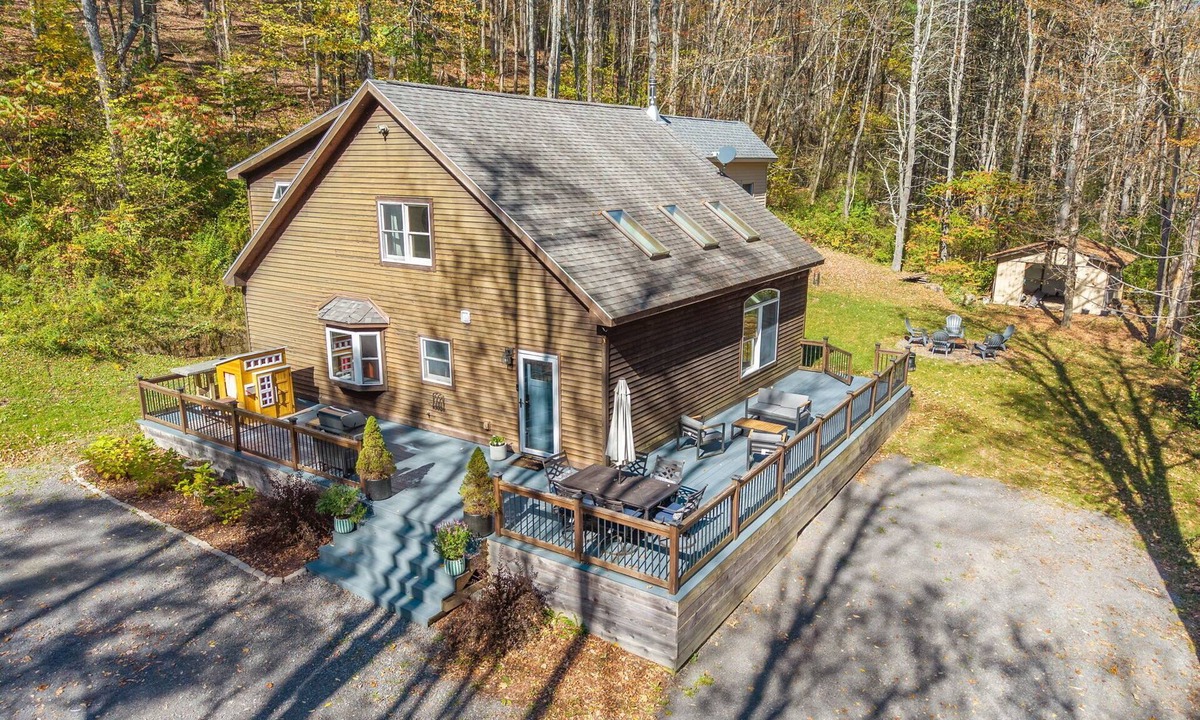 Cooperstown House | Modern 4BR Cooperstown Retreat Sleeps 10 18 Private Acres