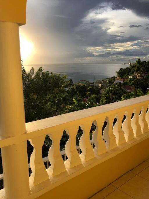 Giraudel House | Modern Air Conditioned Home For Family & Adventure