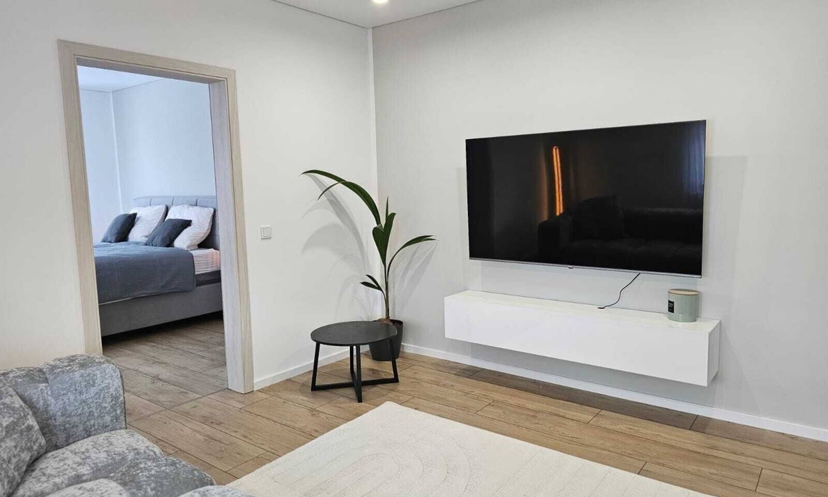 Ramstein-Miesenbach Apartment | Modern apartment in the heart of Ramstein