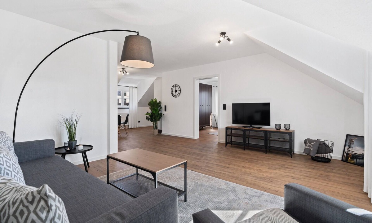 Friedrichshafen Apartment | Modern Apartment Lio - Nearby Lake and City Center with Wi-Fi