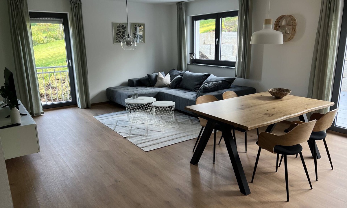 Weissenburg in Bayern Apartment | Modern apartment (75sqm) with balcony and terrace in idyllic surroundings
