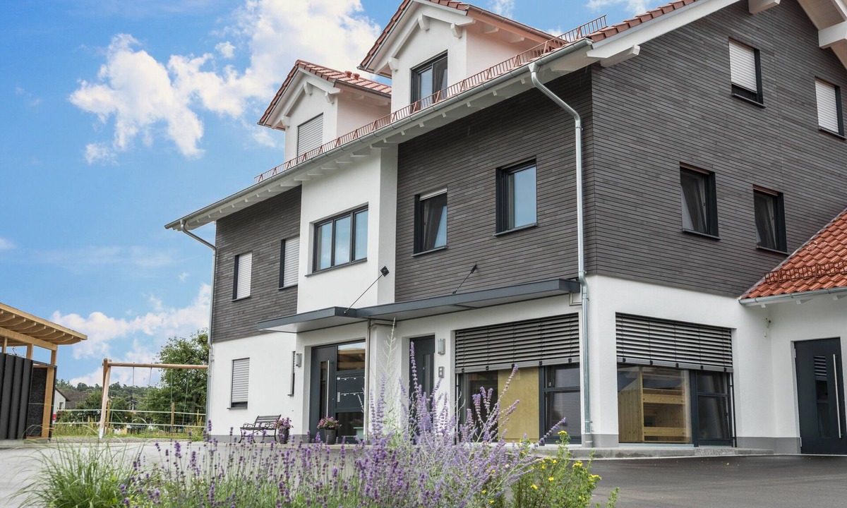 Eriskirch Apartment | Modern Apartment “Ferienwohnung 1” close to Lake Constance with Wi-Fi