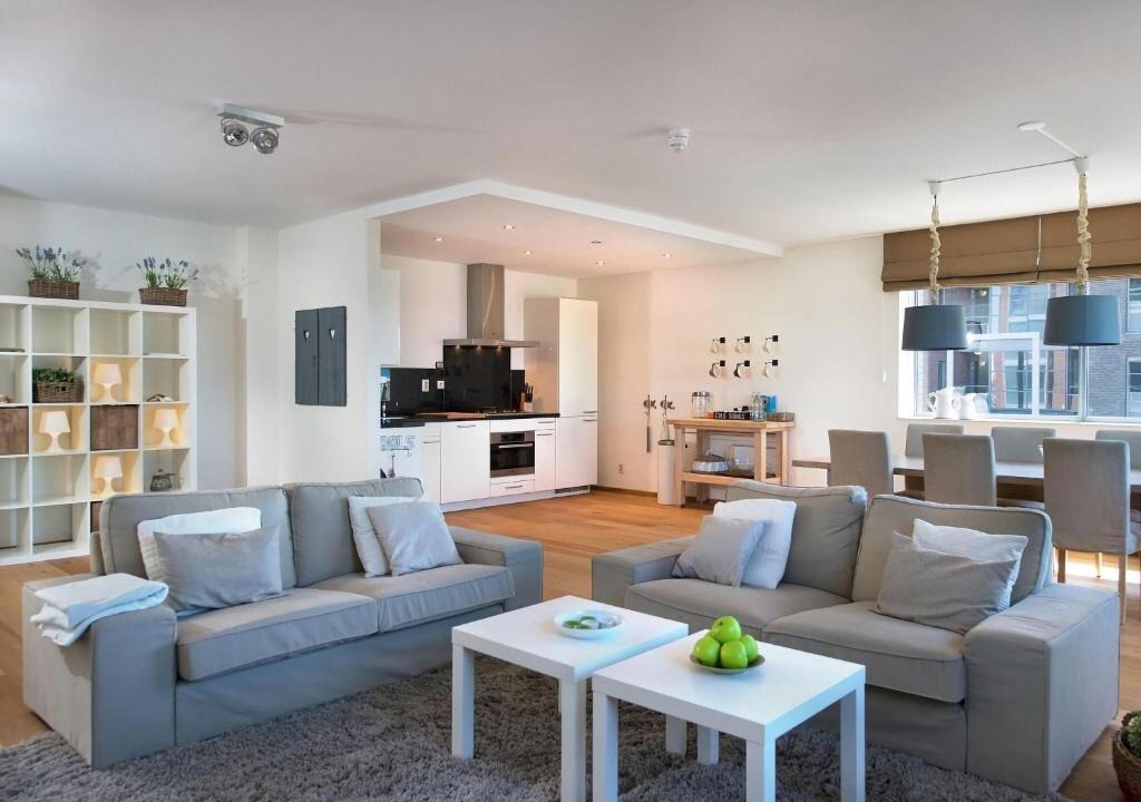 Vissershaven Apartment | Modern apartment in the harbor of Schevening
