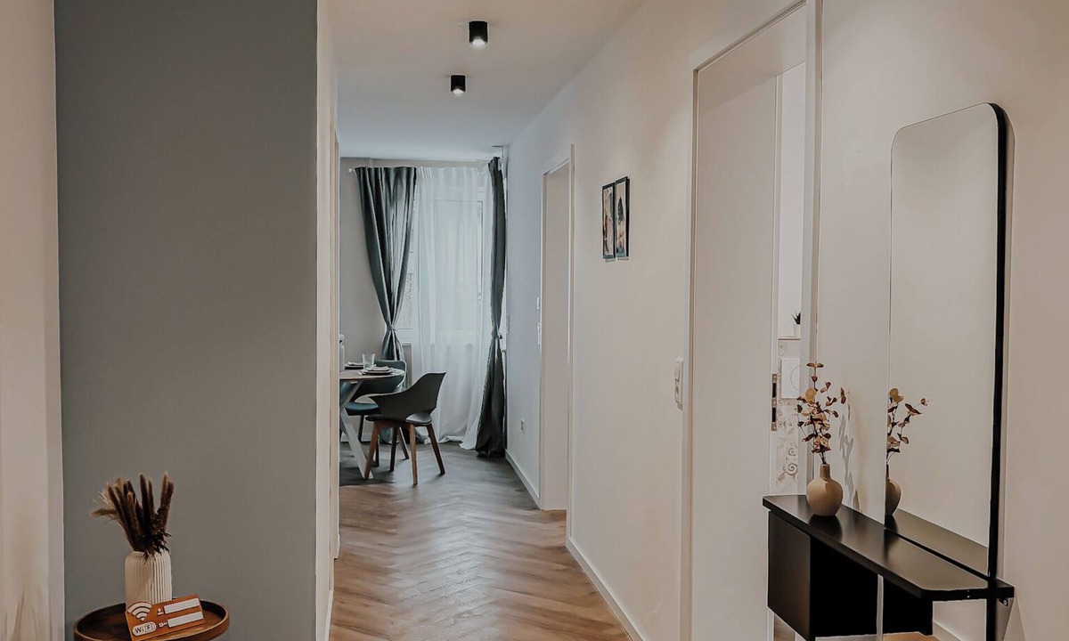 Viernheim Apartment | Modern apartment in Viernheim