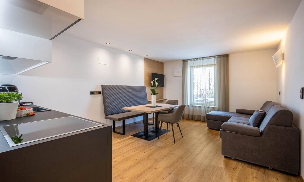 Bressanone Apartment | Modern Apartment "Nice 5" in the Center of Bressanone/Brixen