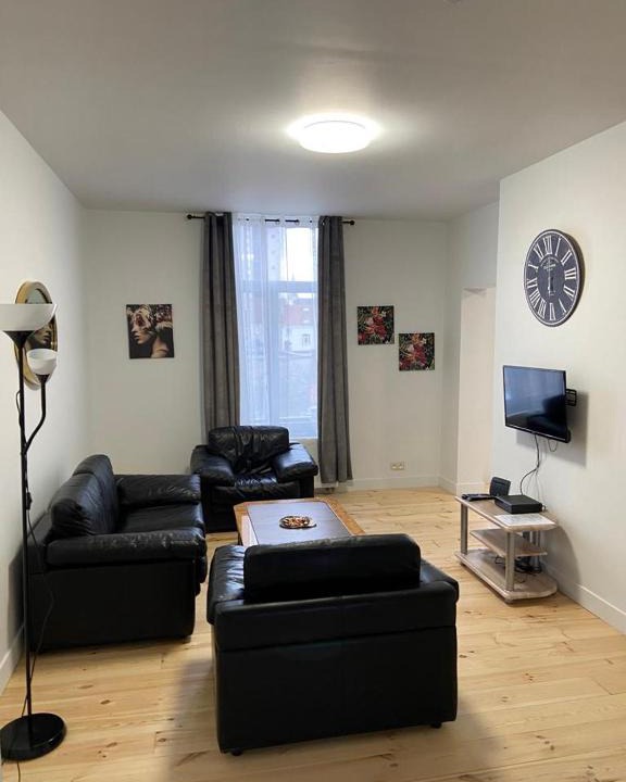 Sint-Gillis Apartment | Modern Apartment Third Floor