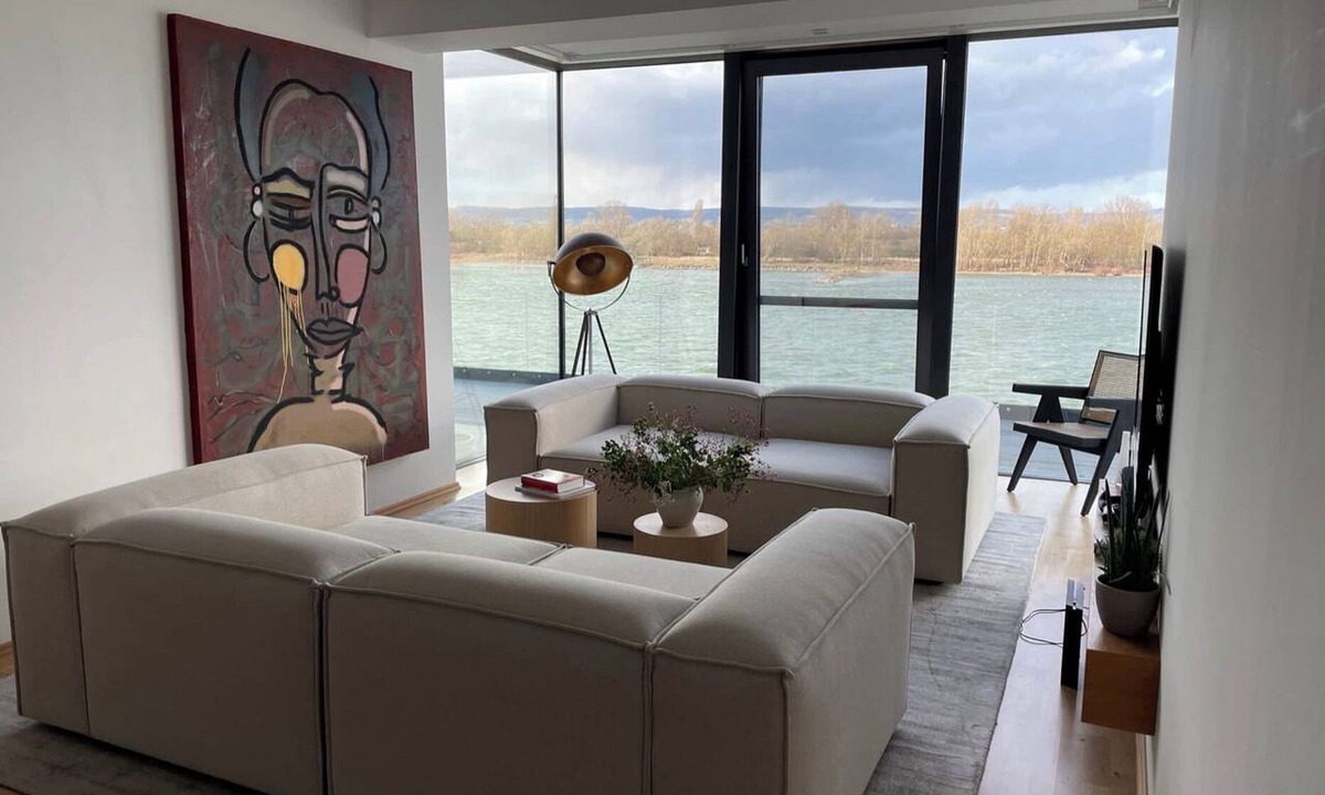 Urmitz Apartment | Modern Apartment with view on Rhine