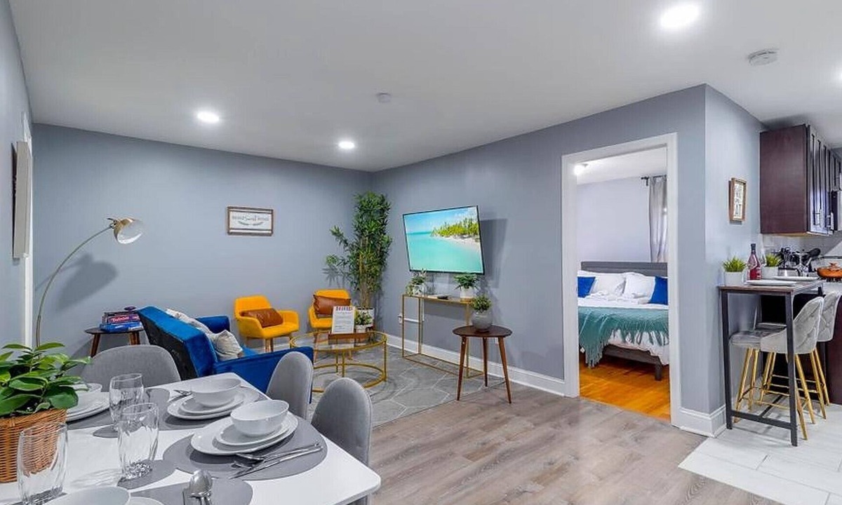Hasbrouck Heights Apartment | ★Modern Apt 10 min to American Dream Mall! Near NYC & EWR Airport★
