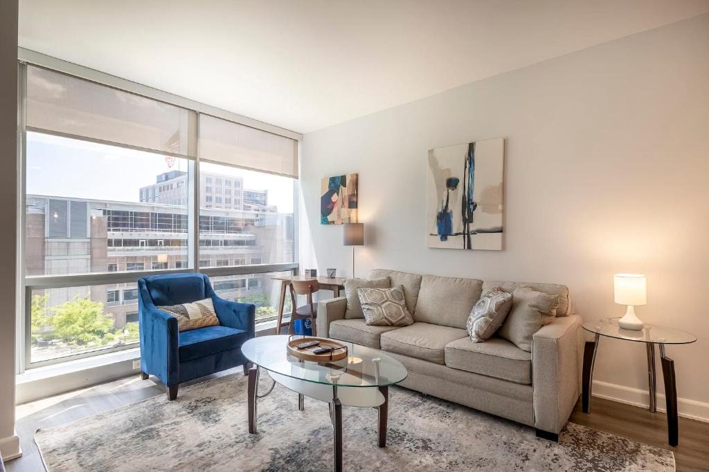 Downtown Apartment | Modern Apt Close to Downtown
