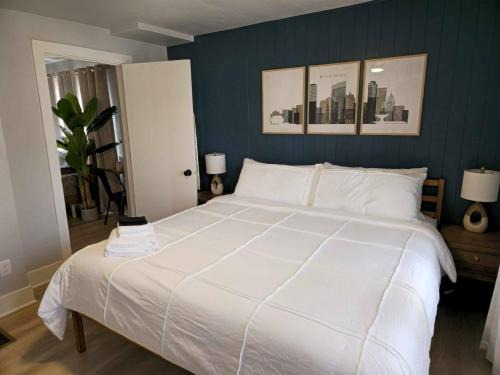Fifth Ward Apartment | Modern Apt in Walker's Point