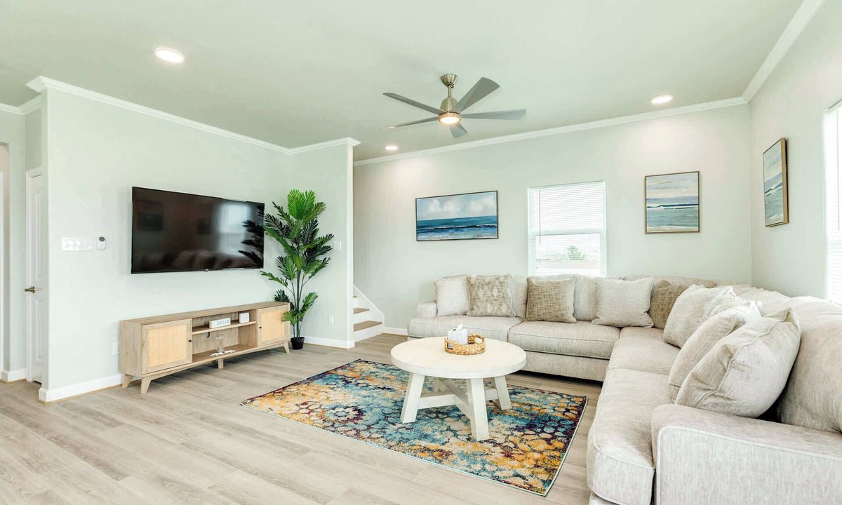 Surfside Beach House | Modern Beach House with Ocean Views near Jetties
