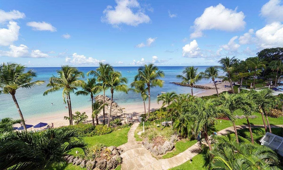 Little Battaleys House | Modern Beachfront Condo - St Peter's Bay 402 (2 bed)