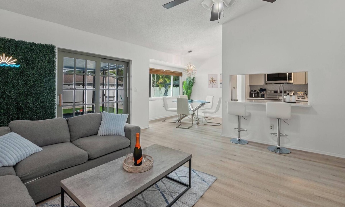 Anona House | Modern & Beachy 3bd/2bth Largo Escape!