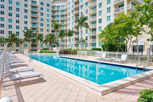 Boynton Beach House | Modern bedroom in great condo! Beach Pass incl!