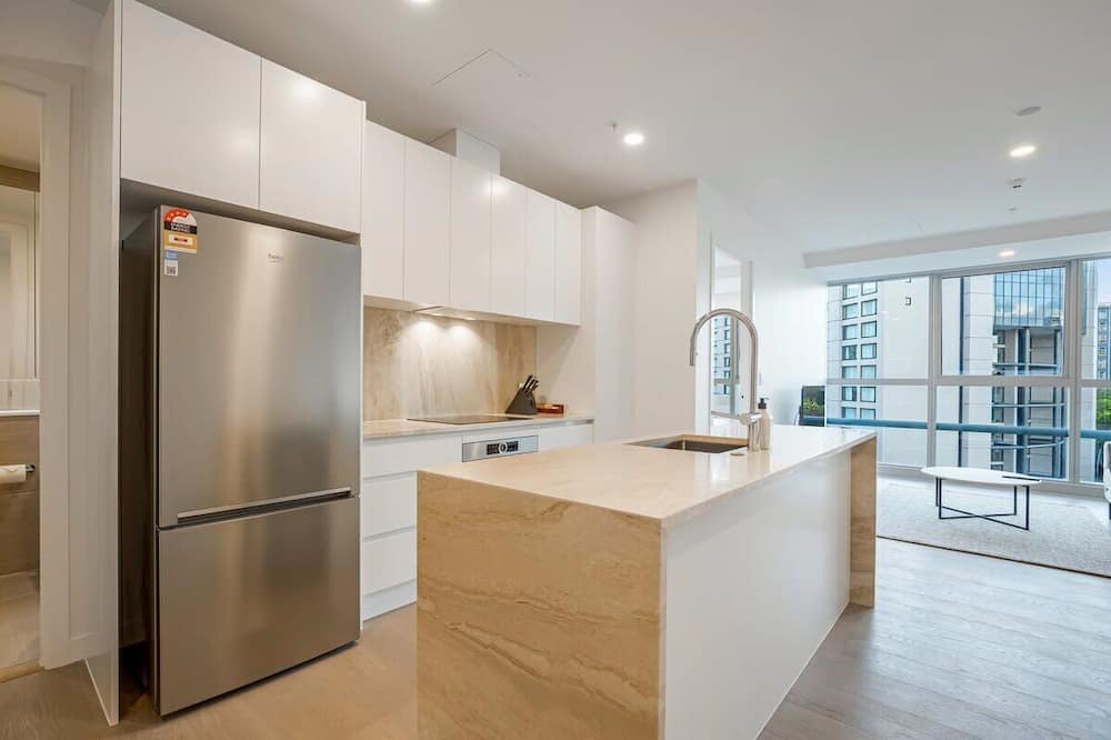 Auckland Central Business District Apartment | Modern Bright Central Apartment by Zodiak Stays