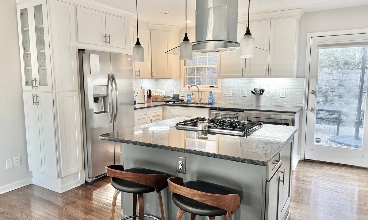 Columbia-Tusculum House | Modern & Charming 2-bedroom Home Minutes from Downtown!