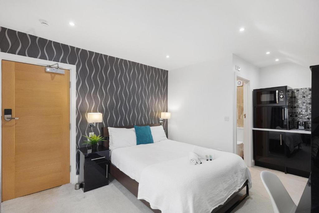 Oxford Apartment | Modern city centre studio apartment!