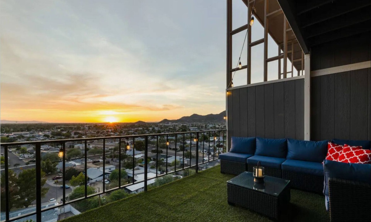 New Northtown Condo | Modern Cliff Top Condo "The Lookout"