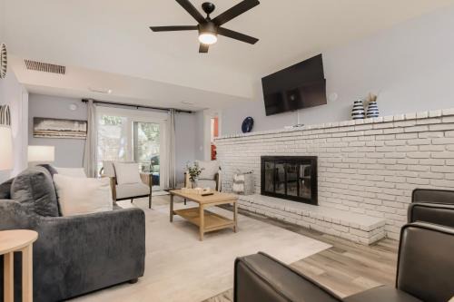 Jacksonville Beach House | Modern Coastal Cottage