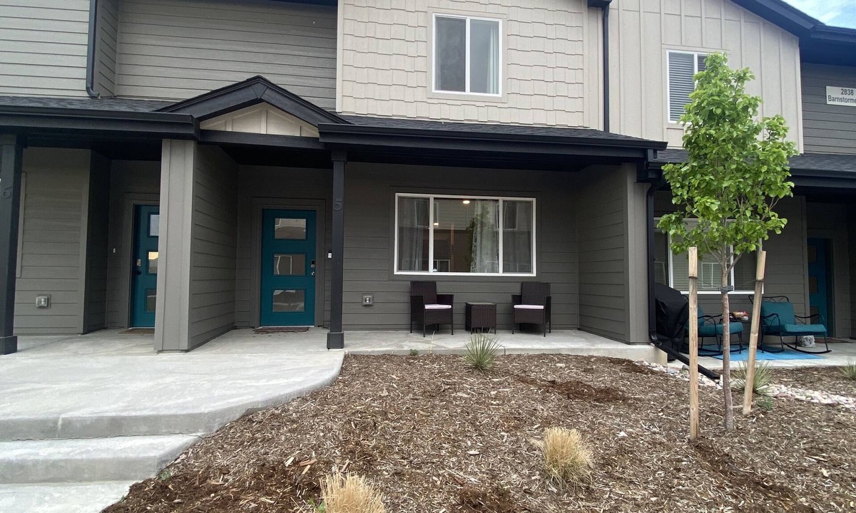 Fort Collins House | Modern Comforts: 3-Bedroom Townhome w/2 kid friendly community pools
