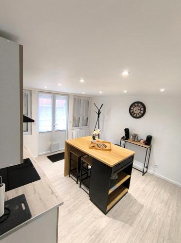 Bernay House | "Modern Cosy" Hyper centre