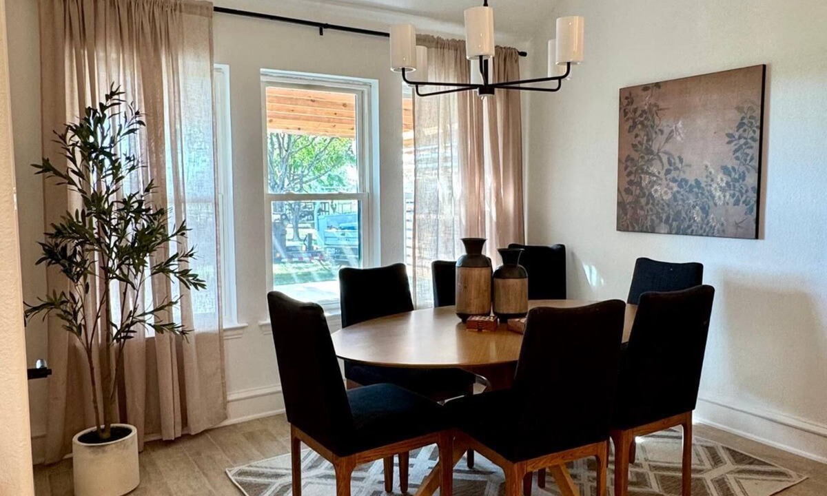 Haslet House | Modern Country Haven – Stylishly Renovated Home with Timeless Charm