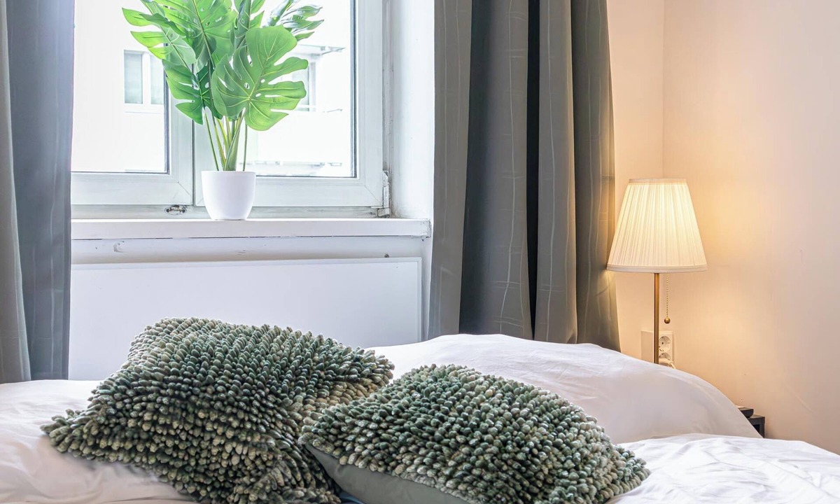 Meidling Apartment | Modern Cozy Studio With City Access