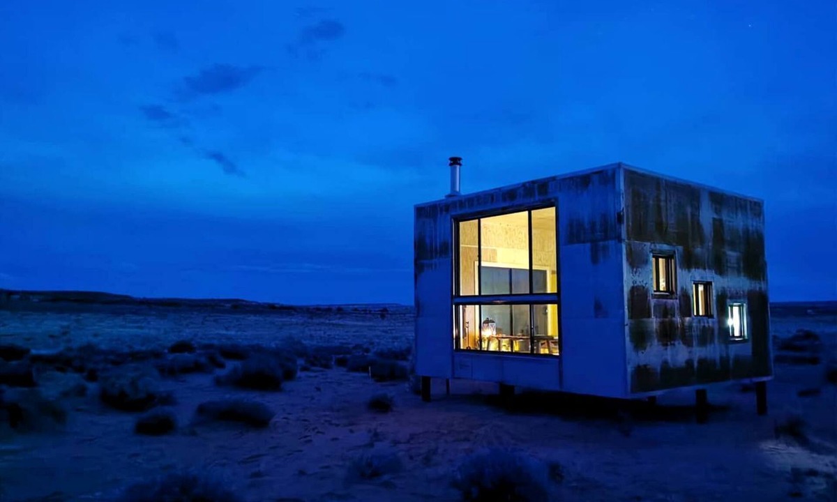 Page RV Rental | Modern Cubed Cabin Accommodation for a Getaway near the Grand Canyon, Arizona