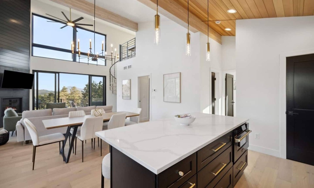 Bailey Cabin | Modern Escape with Hot Tub and Scenic Views