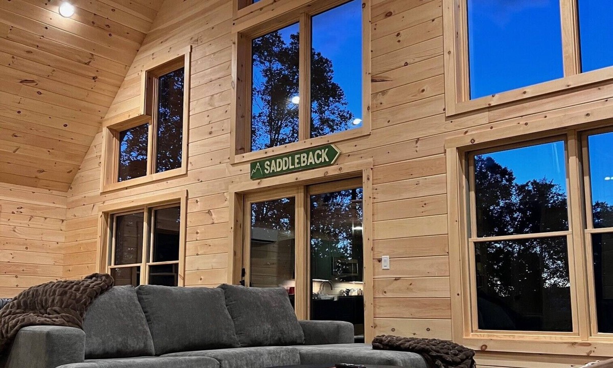 Rangeley Cabin | Modern Family-Friendly Cabin