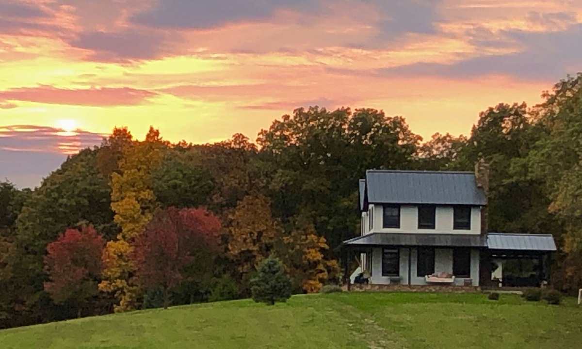 West Milton House | Modern farmhouse only 5 miles from Bucknell campus!