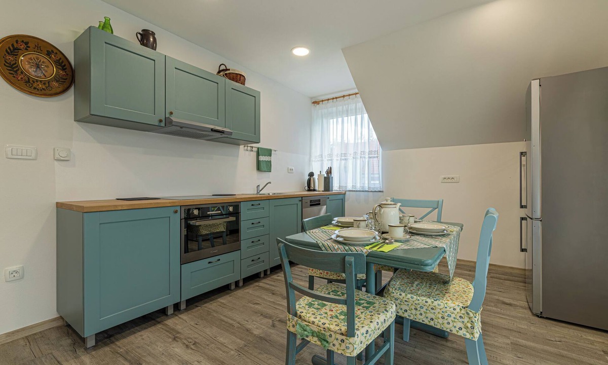 Cerknica Apartment | Modern Flat Mateja, Cerknica, Slovenia