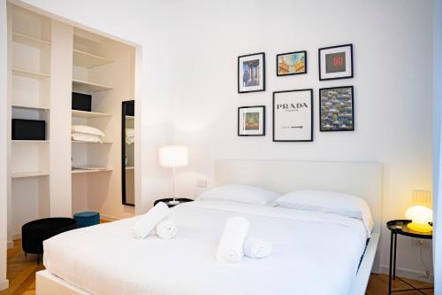 Fiera Apartment | Modern Flat Metro Lotto-Citylife-MICO-Self Check-in-AC