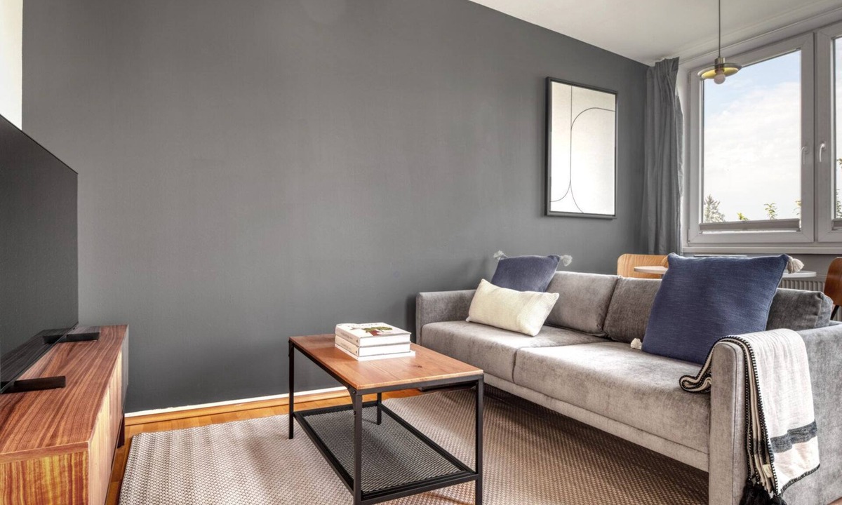 Hietzing Apartment | Modern Hietzing 1BR w/Community Garden & Private Terrace, by Blueground