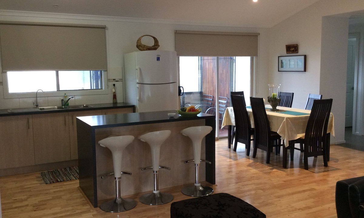 Tarwin Lower House | Modern Holiday House- Central location