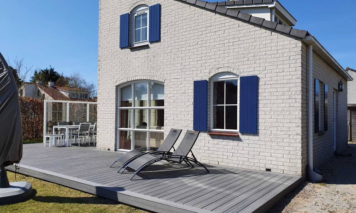 De Cocksdorp House | Modern house, 6 persons, 3 bedrooms, 2 bathrooms, smoke free, TOP location