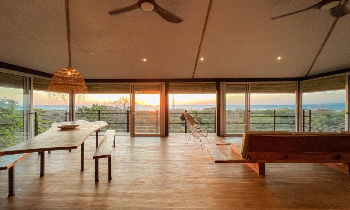 Mal Pais House | Modern Jungle Treehouse with Ocean Views and short walk to the Mal Pais Beaches.