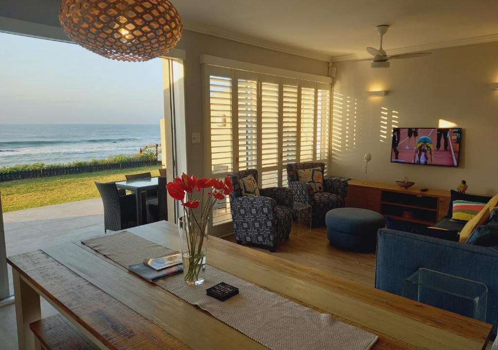 Shaka's Rock Villa | Modern & Luxurious Beachfront Villa