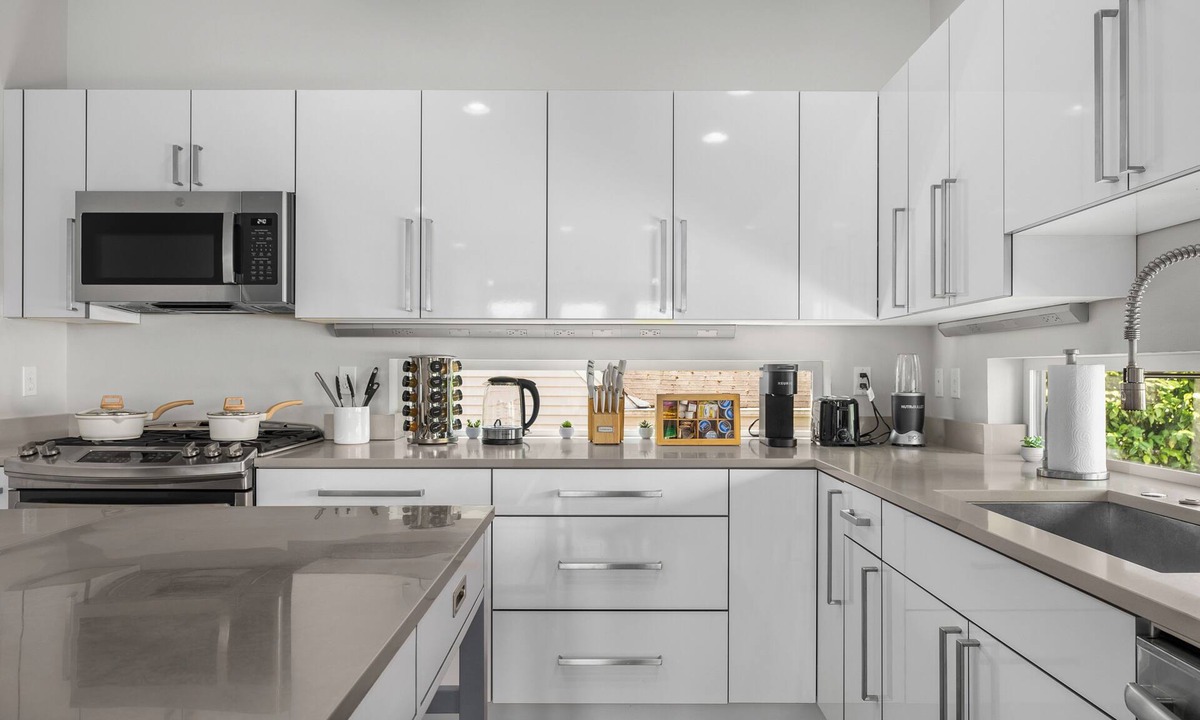 Ballard House | Modern Luxury Home with EV Garage, Office, Bike & Balcony! WFH, Family+n