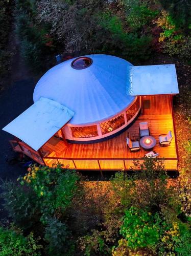 Carson Other | Modern Luxury Yurt with Firepit Table & Skylit Dome near Carson, Washington