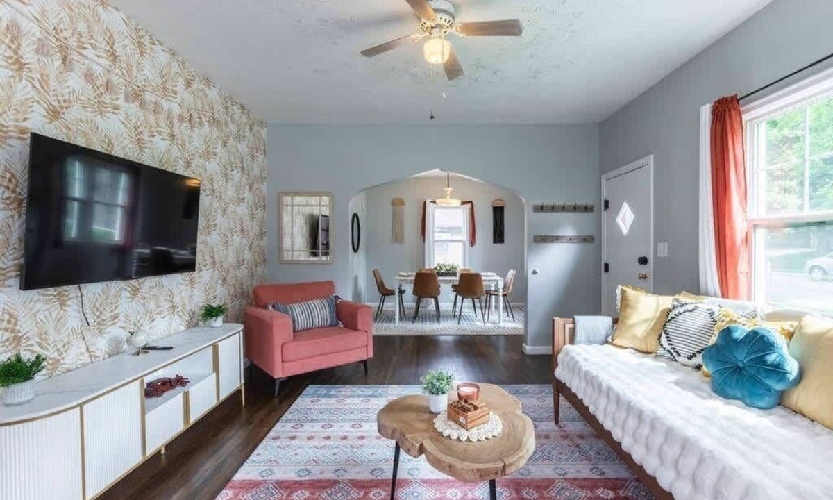 Morton Meadows House | Modern Midtown Getaway! Central location for 12!